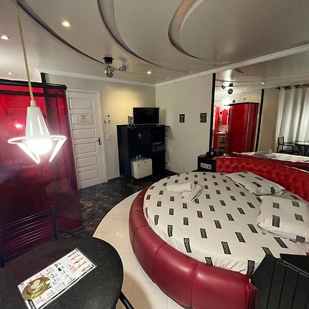 Motel Cozumel (Adults Only) ปอร์โตอัลเลเกร ภายนอก รูปภาพ