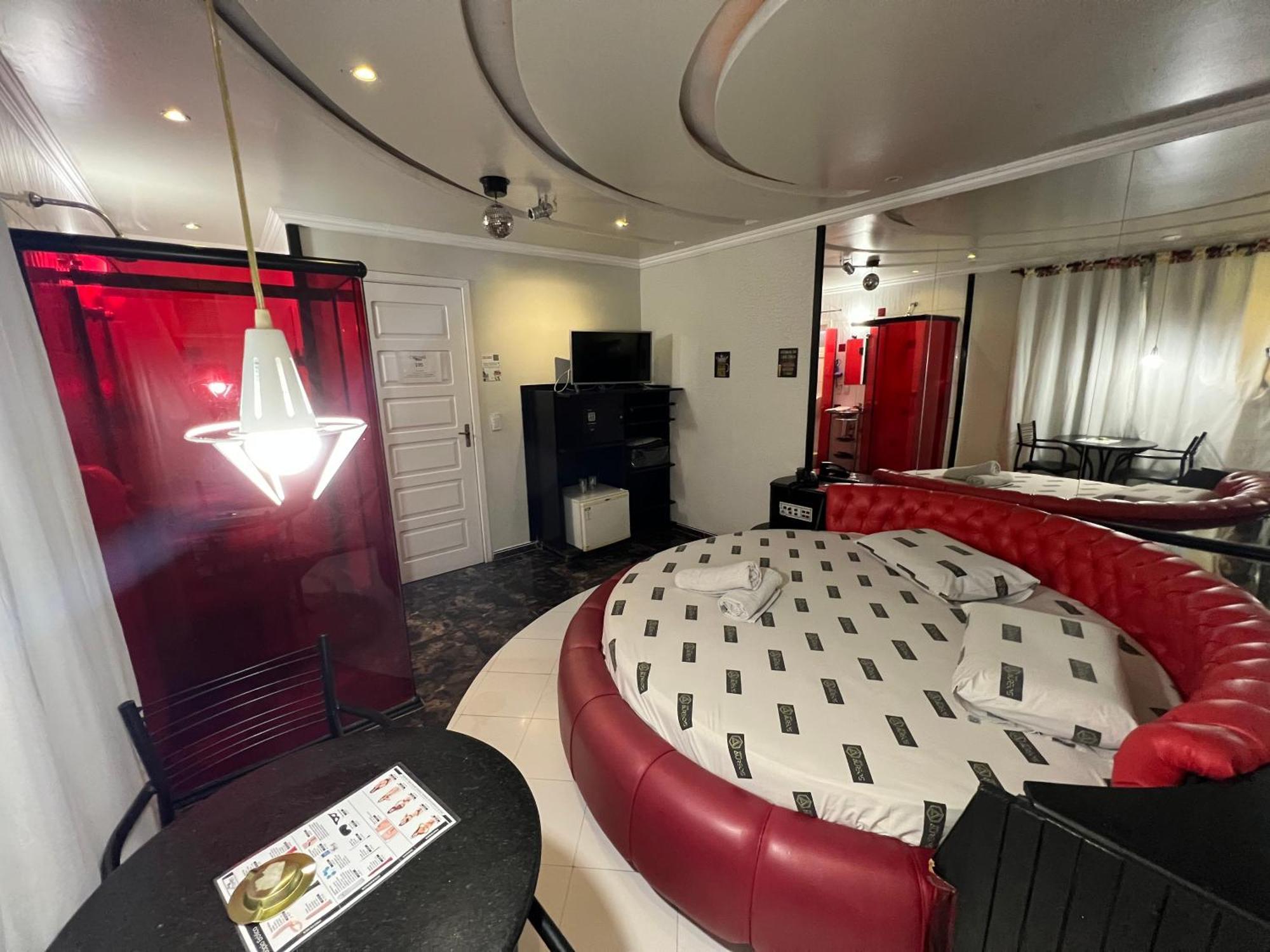 Motel Cozumel (Adults Only) ปอร์โตอัลเลเกร ภายนอก รูปภาพ