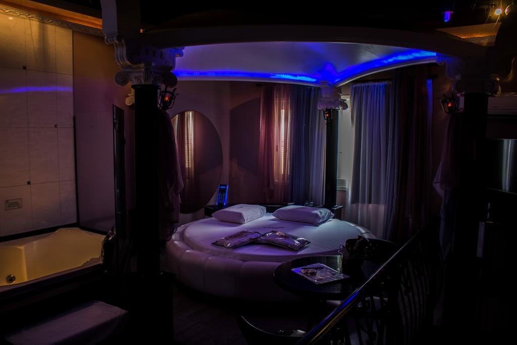 Motel Cozumel (Adults Only) ปอร์โตอัลเลเกร ภายนอก รูปภาพ