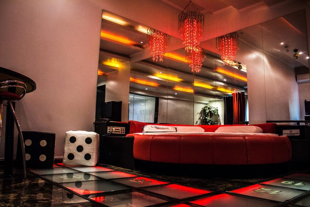 Motel Cozumel (Adults Only) ปอร์โตอัลเลเกร ภายนอก รูปภาพ