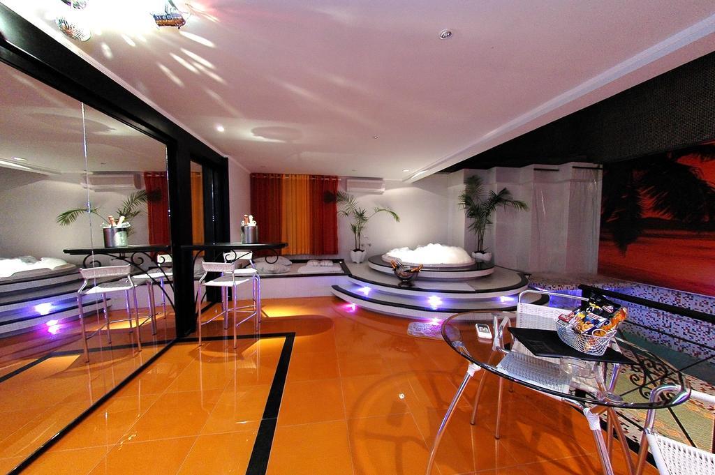 Motel Cozumel (Adults Only) ปอร์โตอัลเลเกร ภายนอก รูปภาพ